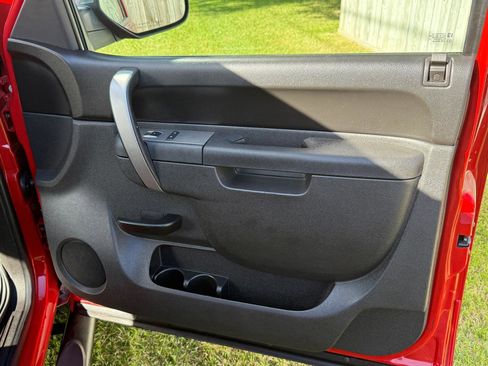 Used 2011 Chevrolet Silverado 1500 LT w/ Texas Edition image 18