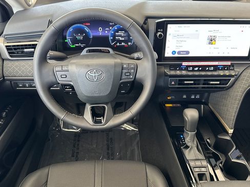 New 2026 Toyota Camry XLE FWD image 14