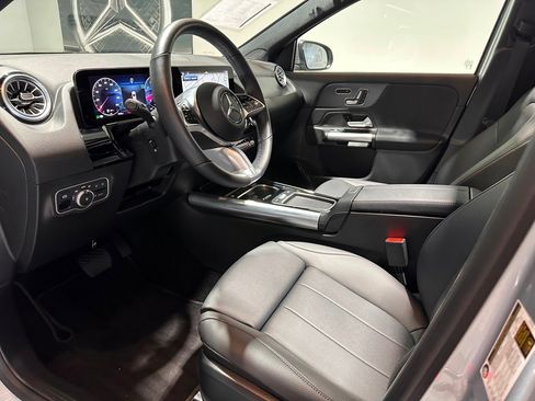 Used 2025 Mercedes-Benz GLA 250 Exclusive 4MATIC image 10