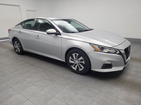 Used 2020 Nissan Altima 2.5 S w/ Driver Assist Package FWD image 11
