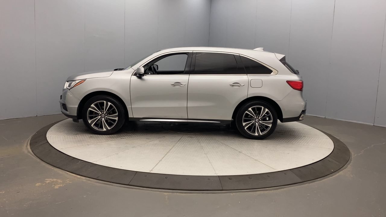 Used 2020 Acura MDX w/ Technology Package AWD/4WD image 2