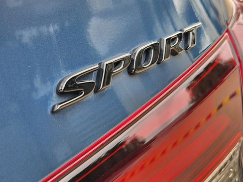 Used 2025 Honda Civic Sport image 27