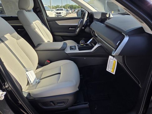New 2026 MAZDA CX-90 3.3 Turbo w/ Premium Sport Pkg AWD/4WD image 16