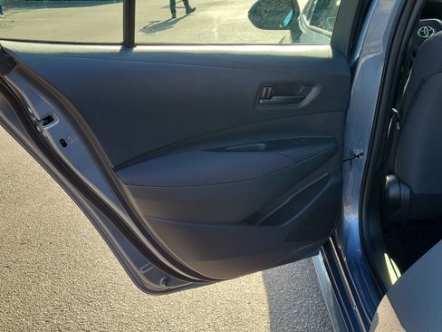 Used 2026 Toyota Corolla LE FWD image 12