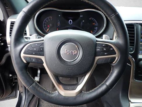 Used 2017 Jeep Grand Cherokee Limited AWD/4WD image 8