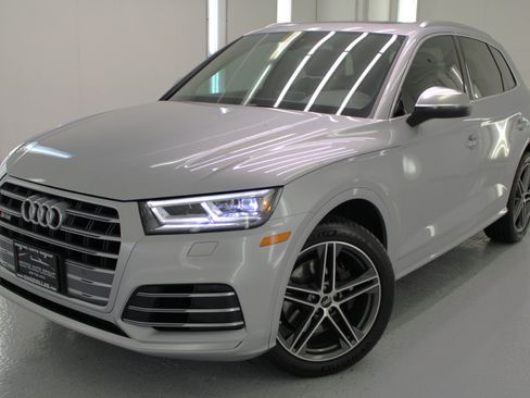 Used 2020 Audi SQ5 Premium Plus w/ Premium Plus Package image 28