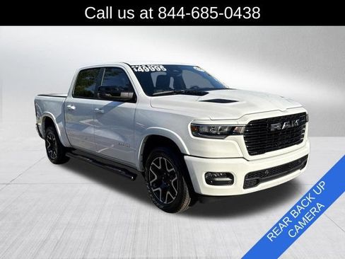 Used 2025 RAM 1500 Laramie w/ Sport Appearance Package AWD/4WD image 3