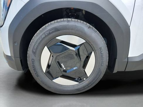 New 2026 Kia EV9 Wind AWD/4WD image 29