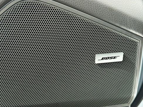 Used 2019 Porsche Cayenne Base image 20