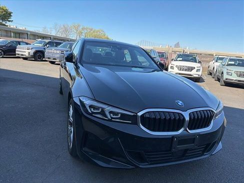 Used 2025 BMW 330i xDrive Sedan image 4