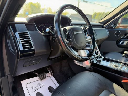 Used 2022 Land Rover Range Rover Westminster Edition image 13