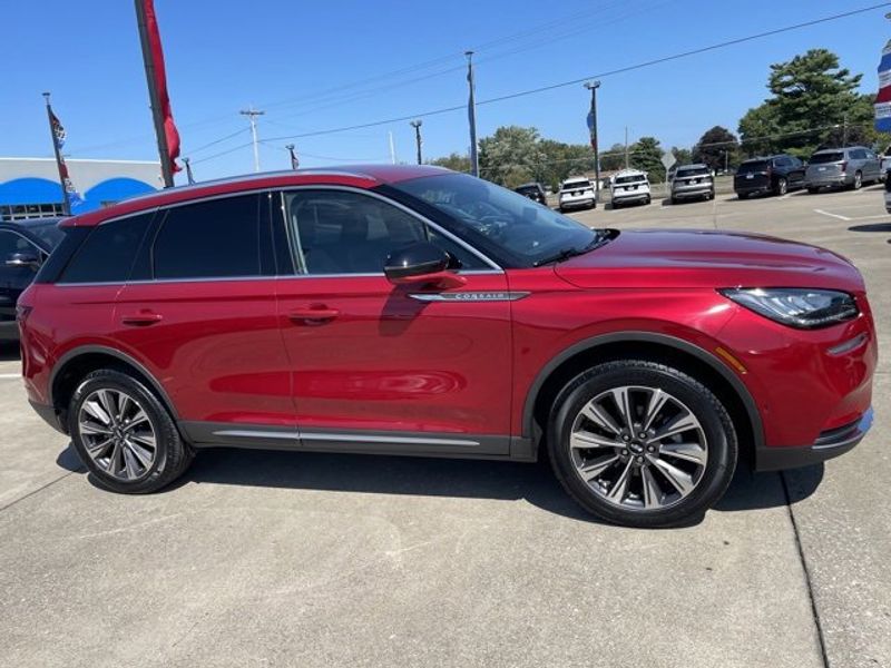 Used 2022 Lincoln Corsair Reserve w/ Elements Package image 1
