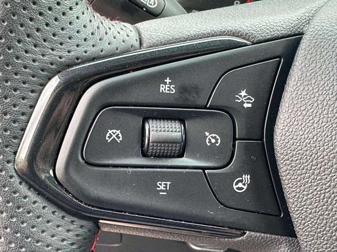 Used 2023 Chevrolet TrailBlazer RS AWD/4WD image 21