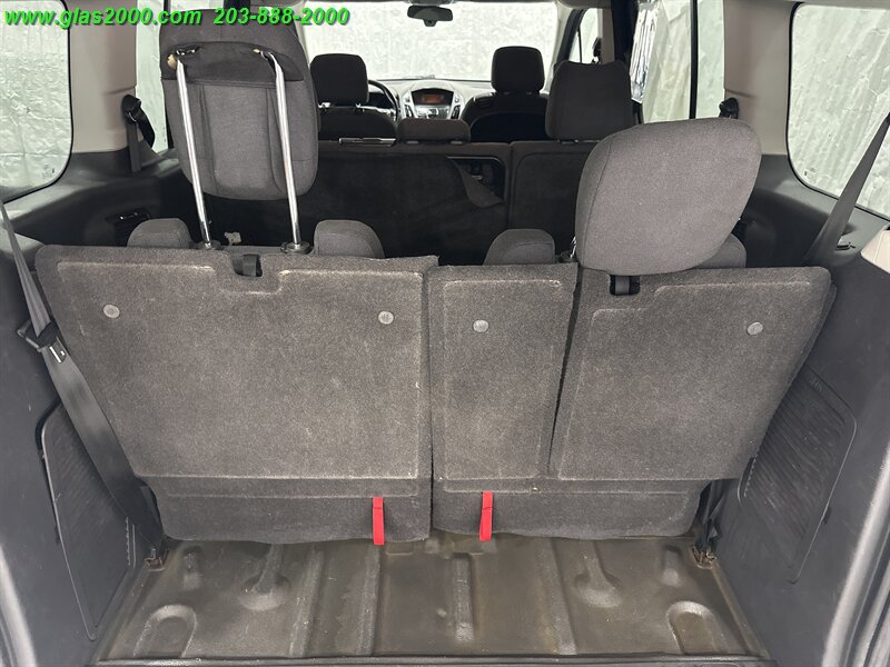 Used 2016 Ford Transit Connect XL FWD image 15