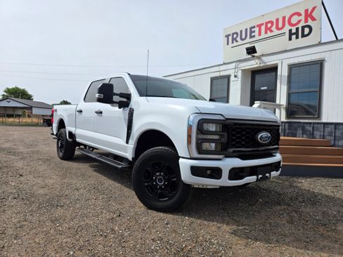 Used 2024 Ford F250 XL w/ STX Appearance Package AWD/4WD image 4