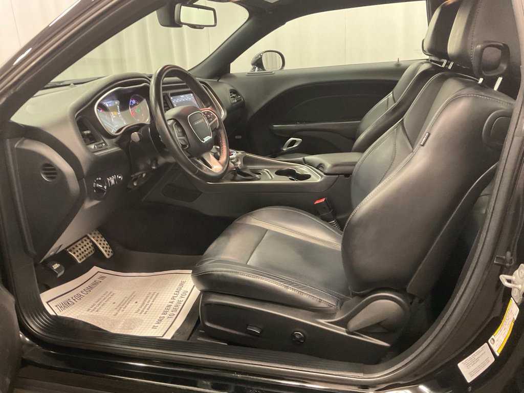 Used 2017 Dodge Challenger GT w/ Driver Convenience Group AWD/4WD image 13
