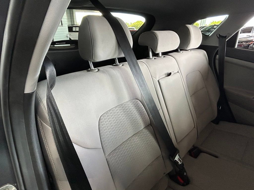 Used 2021 Hyundai Tucson SE w/ Cargo Package FWD image 36