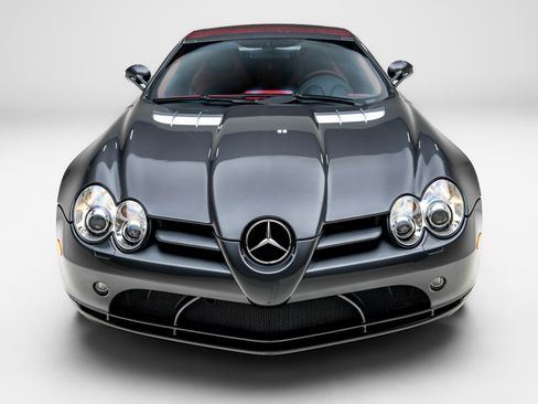 Used 2008 Mercedes-Benz SLR image 8
