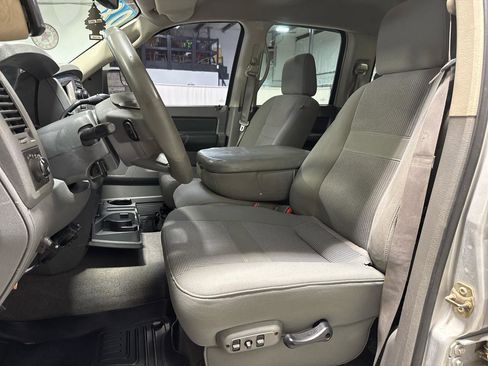 Used 2008 Dodge Ram 2500 Truck SLT w/ Popular Equipment Group AWD/4WD image 9