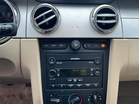 Used 2007 Ford Mustang GT RWD image 15