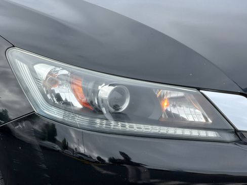 Used 2014 Honda Accord LX image 12