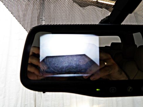 Used 2010 GMC Acadia SLT image 18