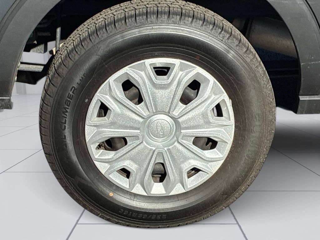 Used 2024 Ford Transit 350 XLT RWD image 10