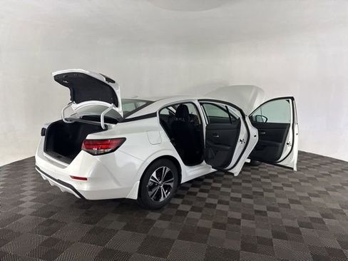 Used 2022 Nissan Sentra SV w/ All-Weather Package image 18