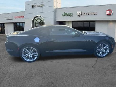 Used 2022 Chevrolet Camaro LT w/ RS Package RWD image 7