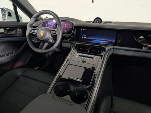New 2026 Porsche Panamera RWD image 22
