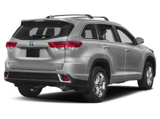 Used 2019 Toyota Highlander XLE AWD/4WD video 2