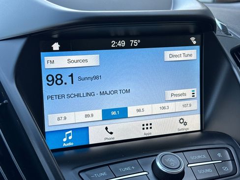 Used 2019 Ford Escape SEL image 18