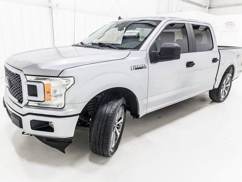 Used 2020 Ford F150 XL w/ Equipment Group 101A Mid image 2