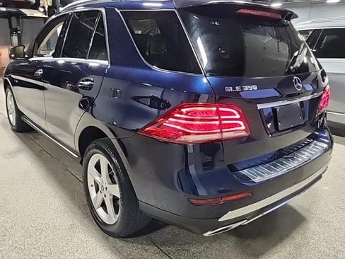 Used 2017 Mercedes-Benz GLE 350 4MATIC image 3