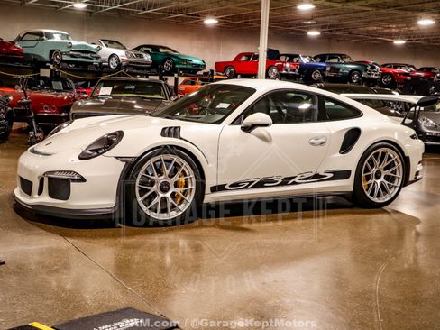 Used 2016 Porsche 911 GT3 RS RWD image 4