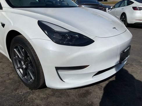 Used 2023 Tesla Model 3 Standard Range image 71