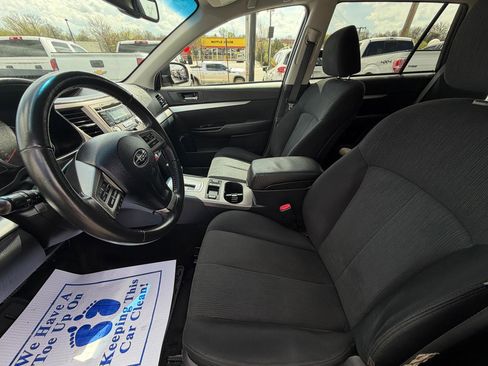 Used 2013 Subaru Outback 2.5i Premium w/ All-Weather Pkg image 11