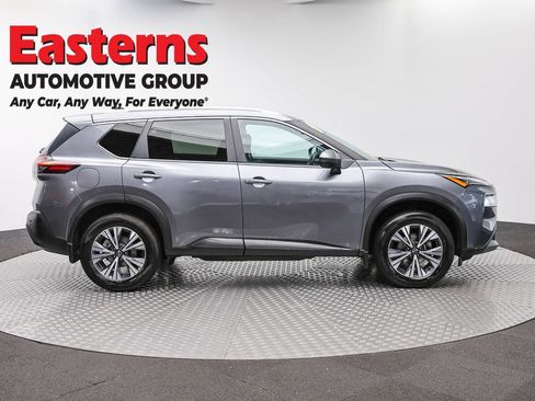 Used 2023 Nissan Rogue SV w/ SV Premium Package AWD/4WD image 4