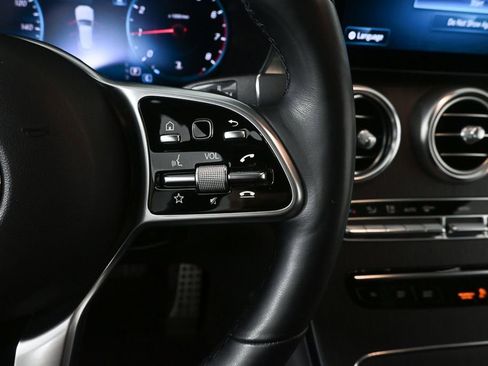 Used 2022 Mercedes-Benz GLC 300 4MATIC image 11