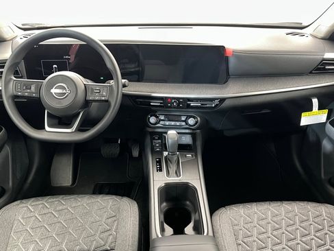 New 2026 Nissan Kicks SV w/ SV Premium Package image 9