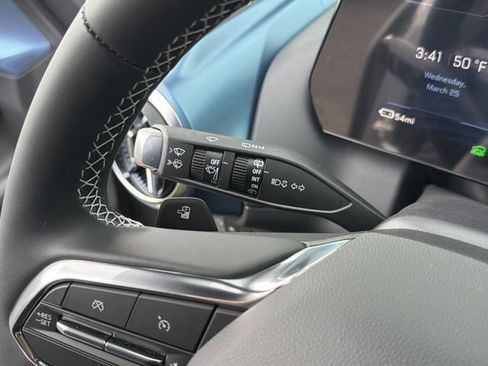 New 2026 Chevrolet Equinox EV LT AWD/4WD image 19