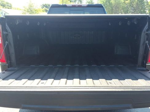 Used 2020 Chevrolet Silverado 1500 LTZ w/ LTZ Convenience Package AWD/4WD image 10