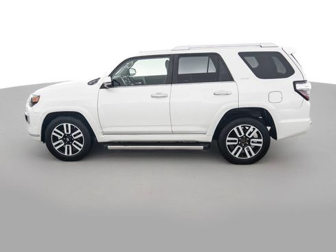 Used 2019 Toyota 4Runner Limited image 8
