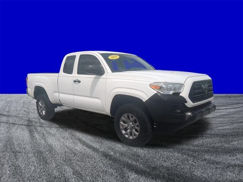 Used 2019 Toyota Tacoma SR RWD image 2