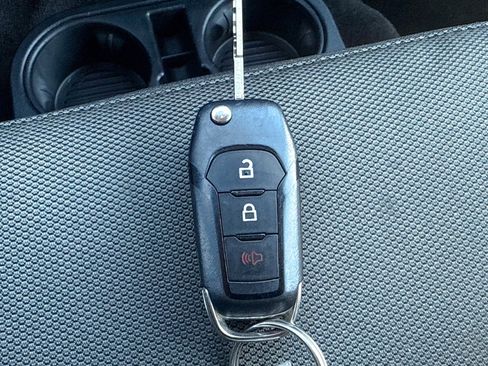 Used 2015 Ford F150 XLT w/ Equipment Group 301A Mid image 46