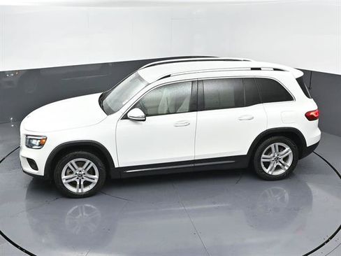 Used 2023 Mercedes-Benz GLB 250 image 36