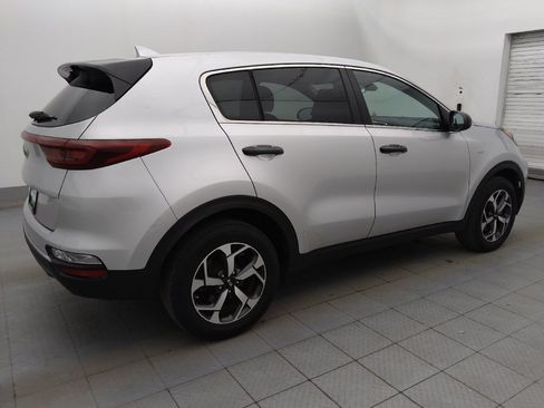 Used 2020 Kia Sportage LX AWD/4WD image 10