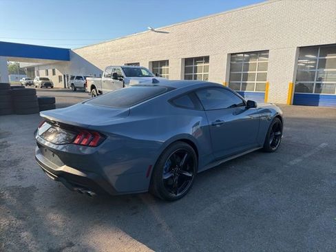 Used 2024 Ford Mustang GT Premium image 5