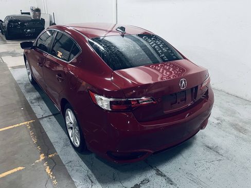 Used 2017 Acura ILX FWD image 11