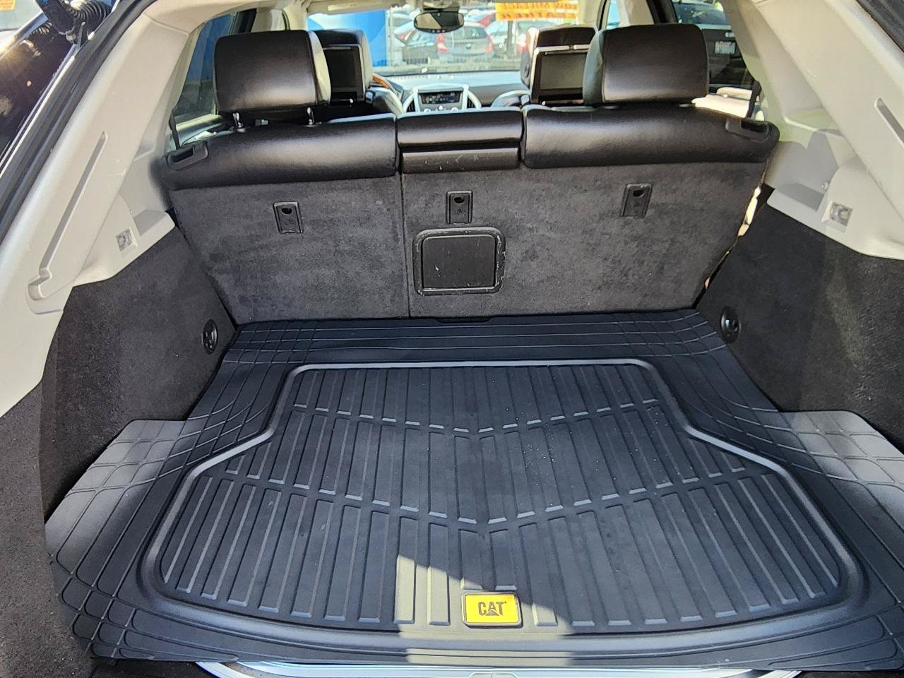 Used 2010 Cadillac SRX Luxury FWD image 24